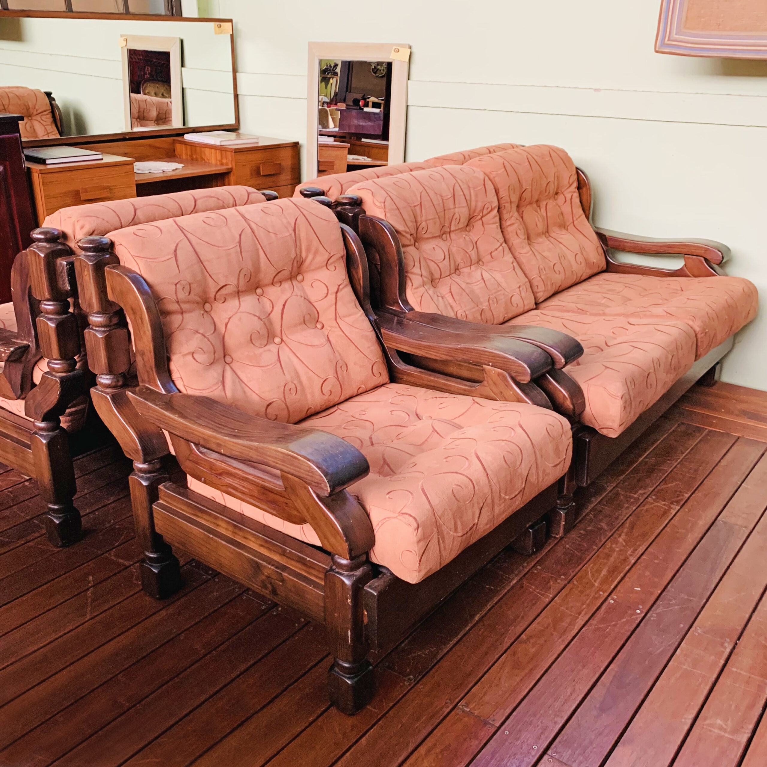 4 pce Lounge Suite
