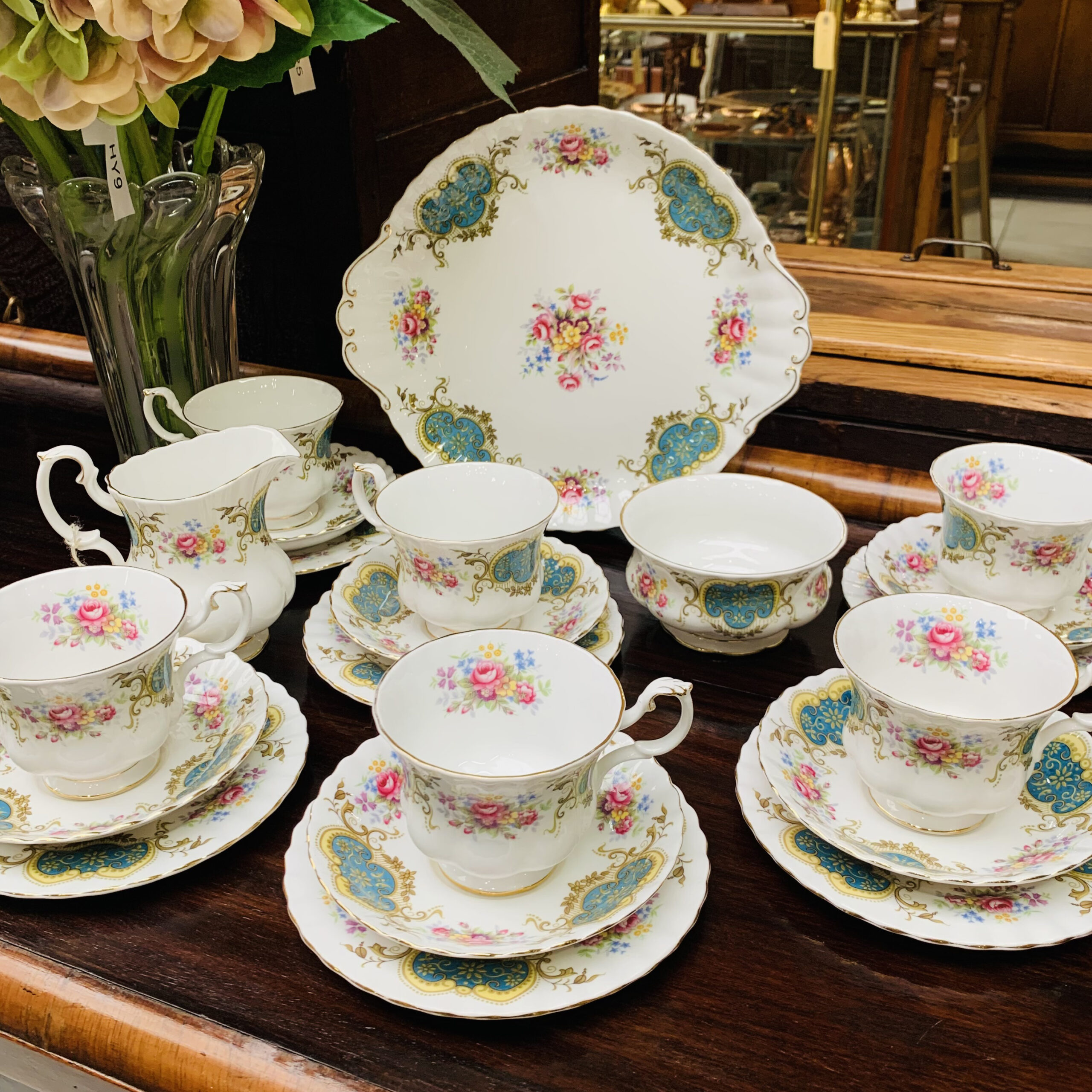 Royal Albert ‘Berkeley’ 6 Place Tea Set