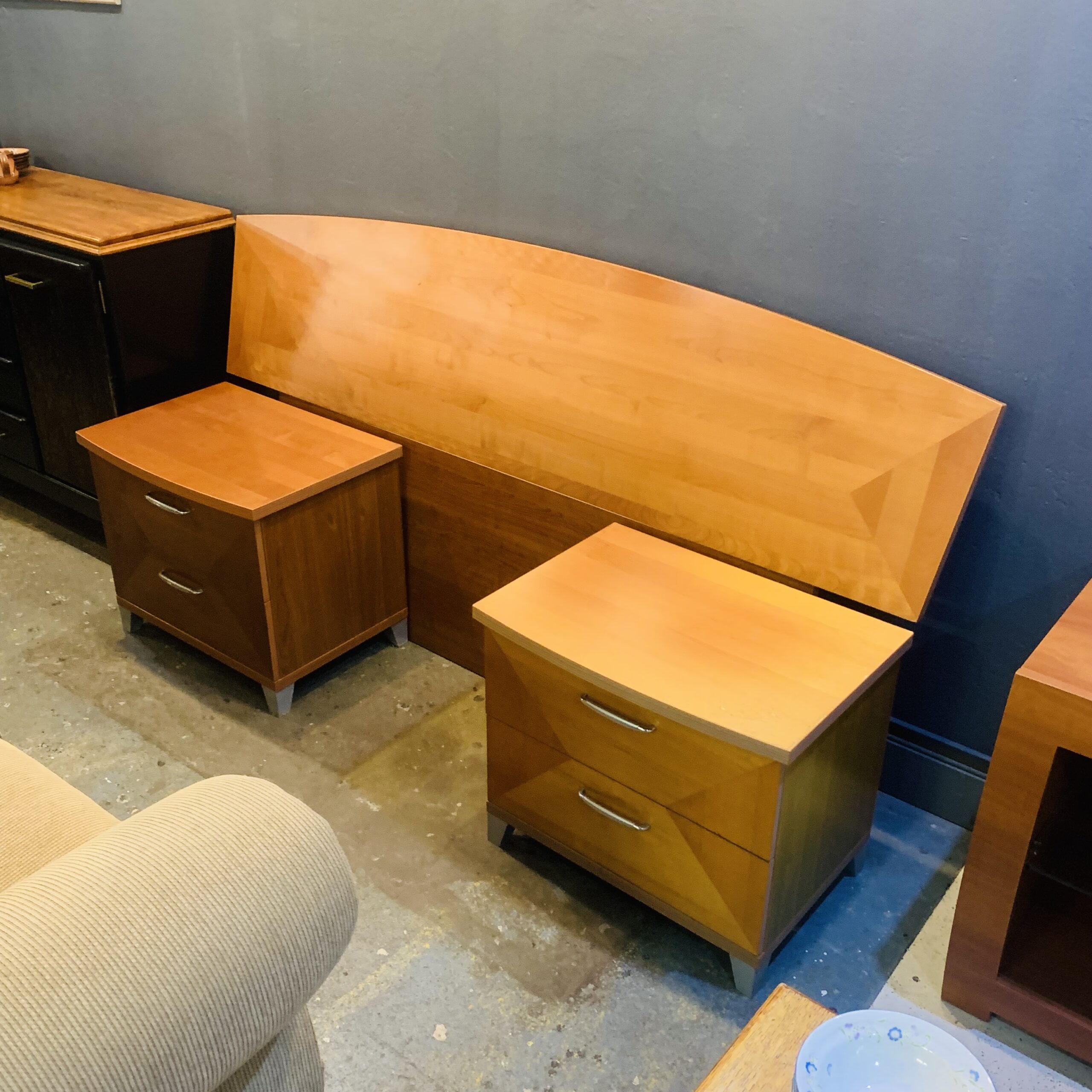 King Size Veneered Headboard & Pedestals