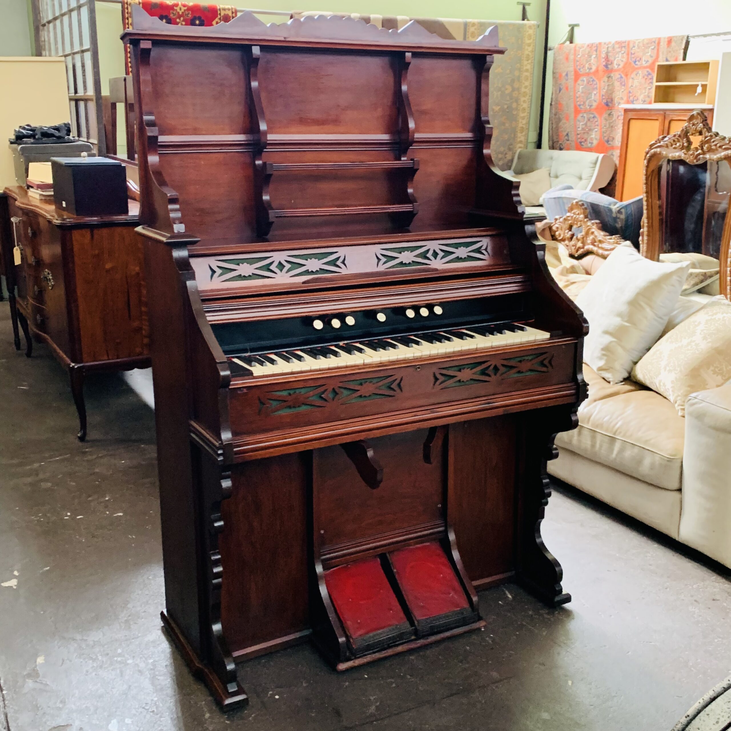 Bridgeport Organ